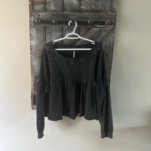Women's Free People Long Sleeve Cropped Top Faded Black - Picture 1 of 3
